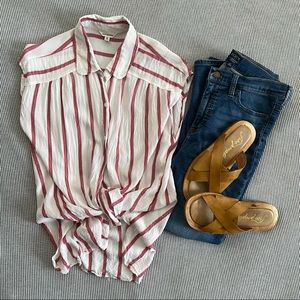 Max Studio Sleeveless Blouse